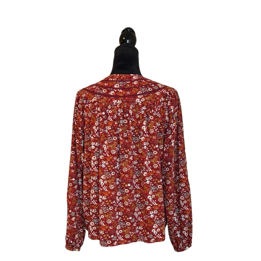Universal Thread Shirt - Picture 4 of 9
